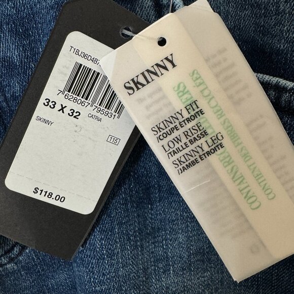 NWT Guess Skinny Leg Fit Medium Rise Jeans Catria Wash Dark Blue 33 x 32 - Picture 4 of 7